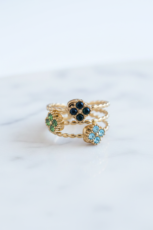 Bague trèfles sur marbre