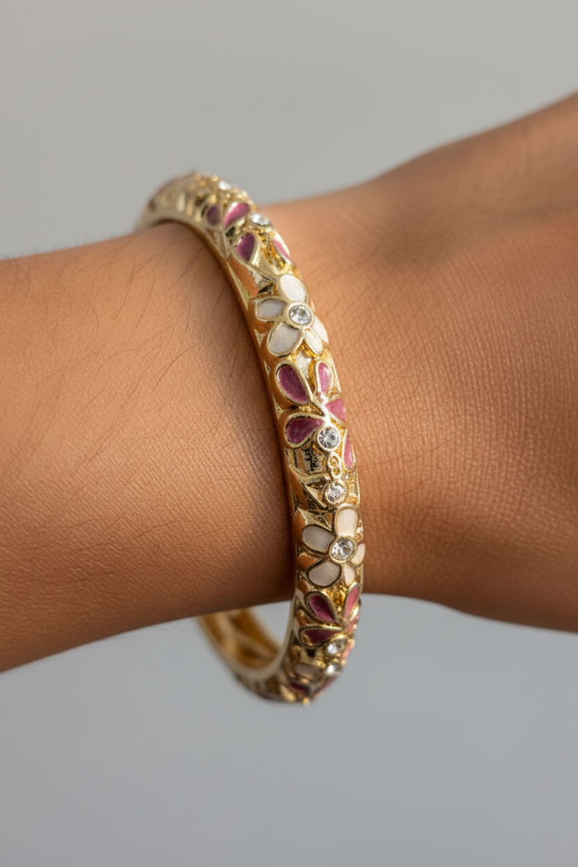 Bracelet Jonc Rose Blanc — Porté Macro